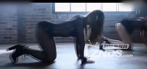 禁播MV!韩国4L女团《move》高清1080P 尽显