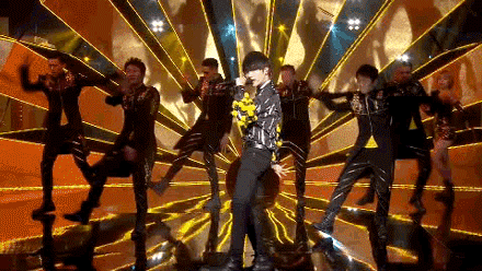 华晨宇加盟综艺节目王牌对王牌