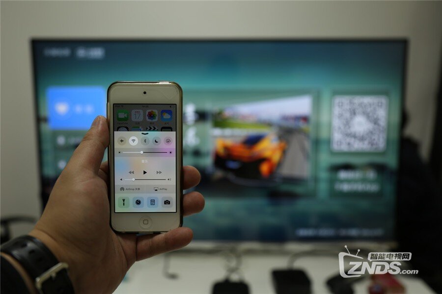 iphone手机如何投屏到智能电视上?简单好用的方法