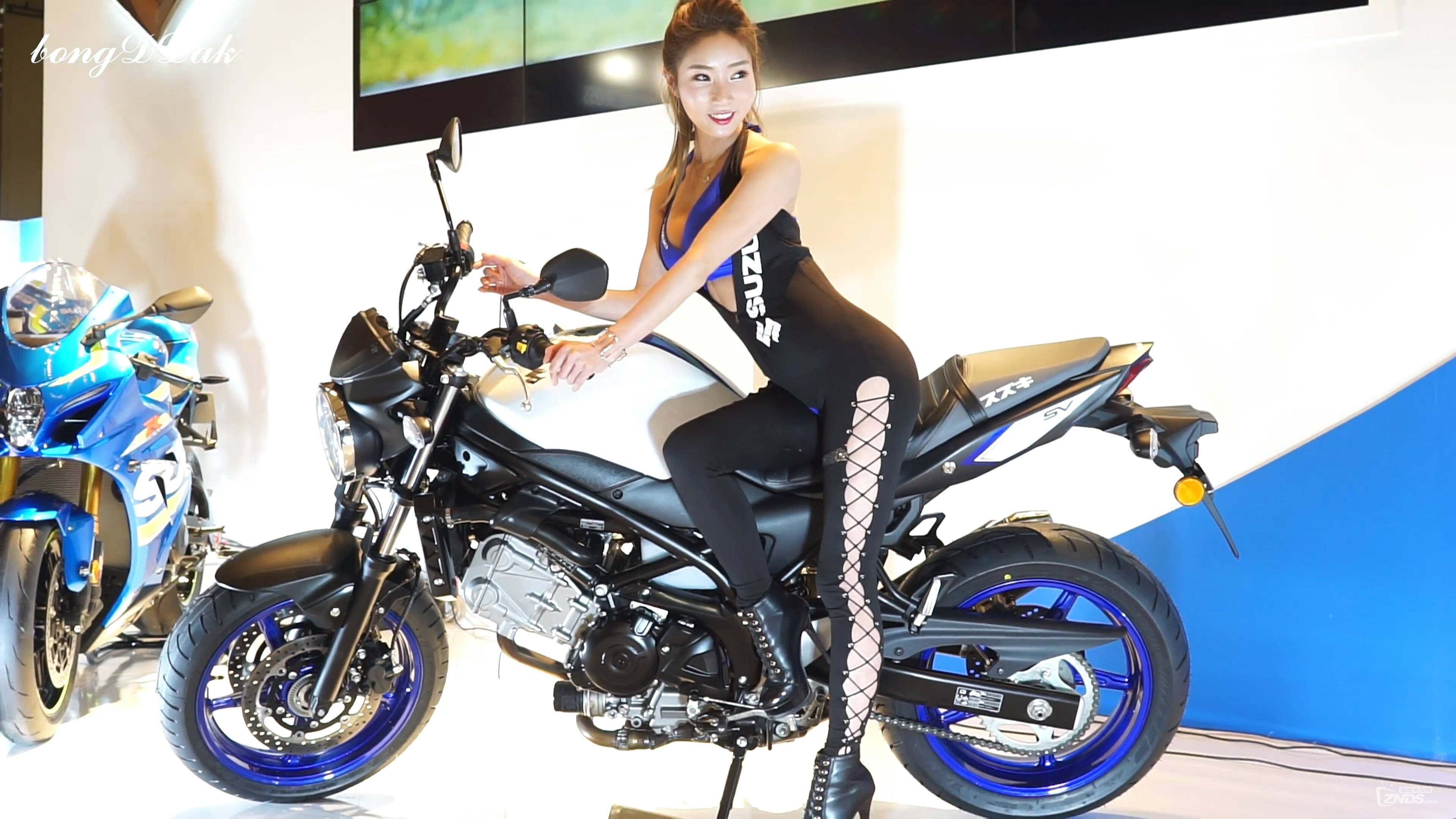 [4K高清]2016韩国首尔摩托车车展-美艳车模5[
