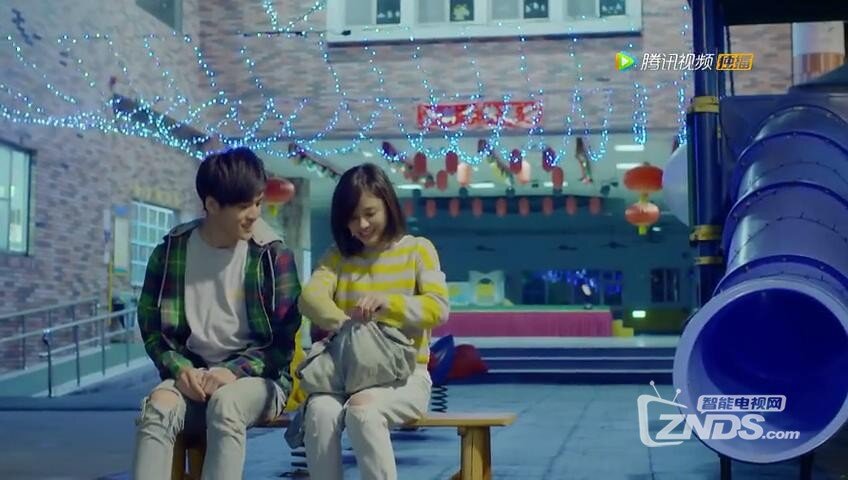 2016大陆爱情片《弱比少男闯女校》HD720P