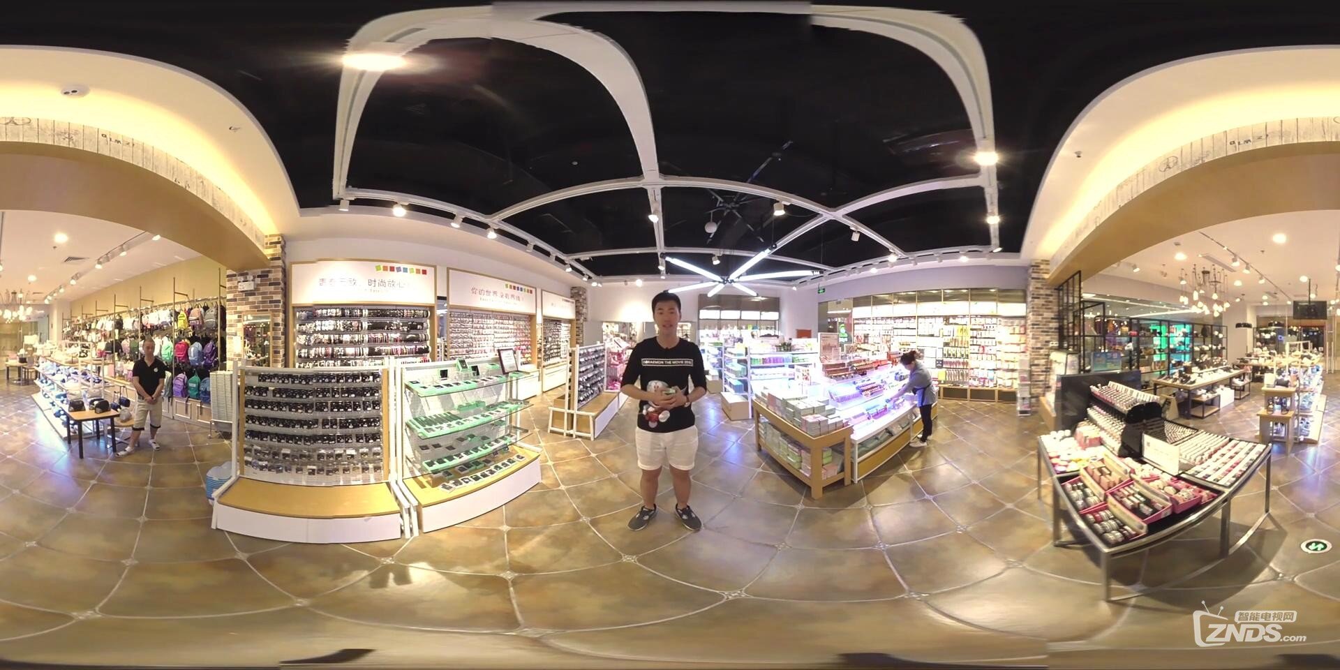 【360度VR全景视频】趣冒险VR宣传片-男生版