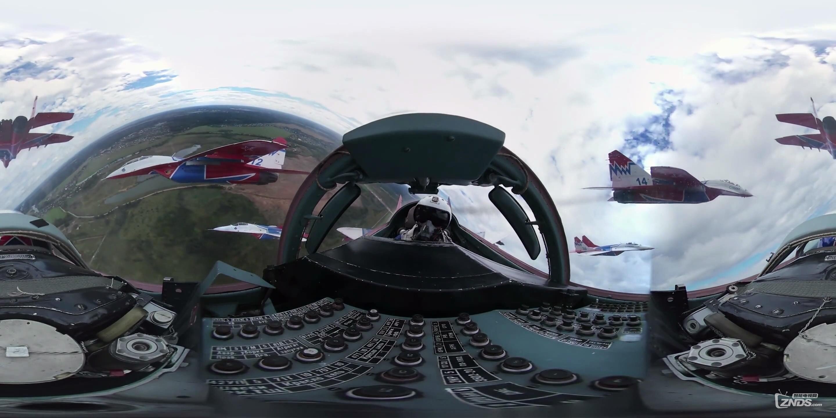 【360度VR全景视频】揭秘俄罗斯军事训练!_V