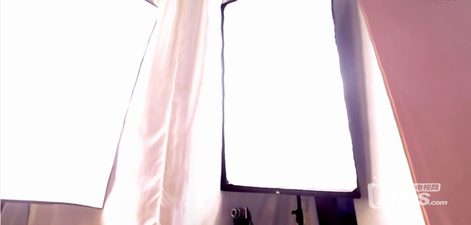 全景视频:韩国妹子的私密房间 化妆打扮过全都