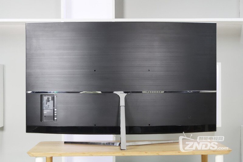 王牌大对诀--索尼Z9D和三星KS9800电视对比