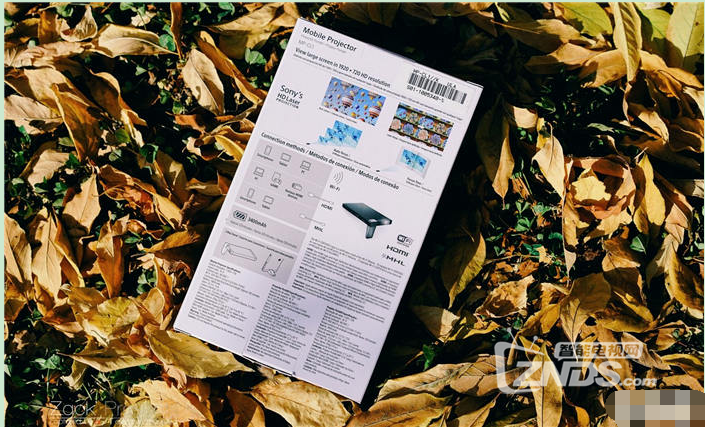 躺着看片啦!索尼微型激光投影仪MP-CL1上手_