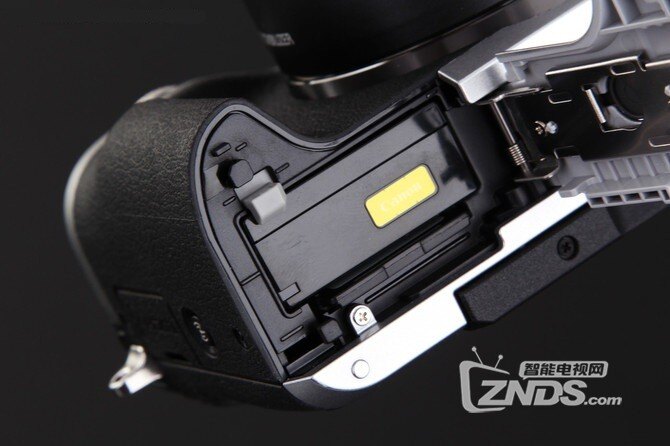 会发微博的数码相机--佳能EOS M6评测_硬件测