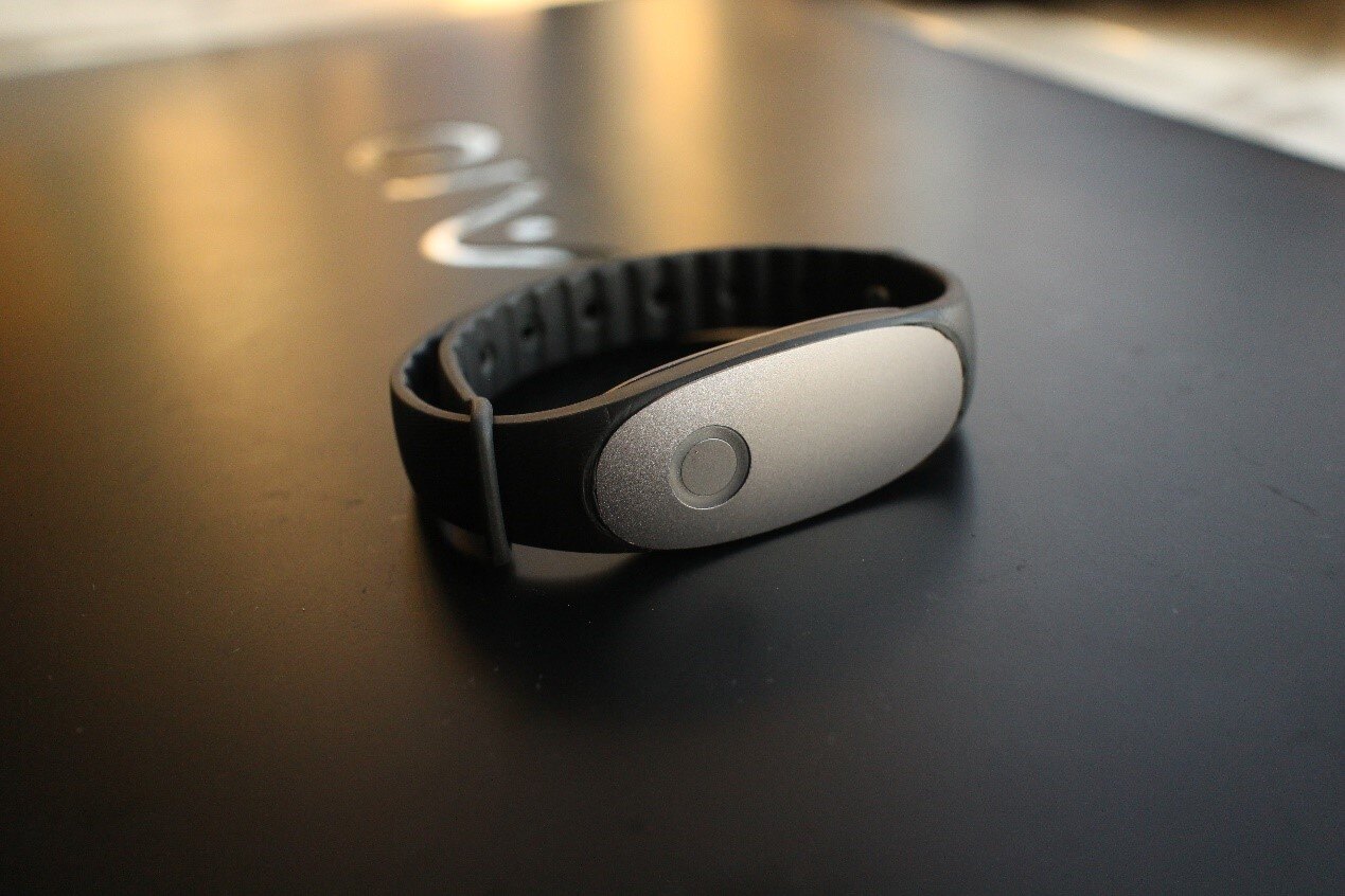 国际范儿!简约而不简单的bong 2 手环测评