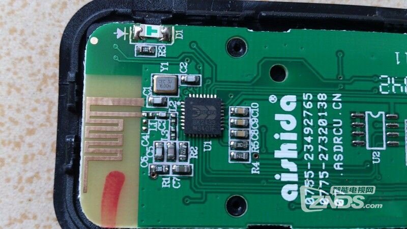 天貓魔盒TMB100A版本拆解，遙控器也拆了