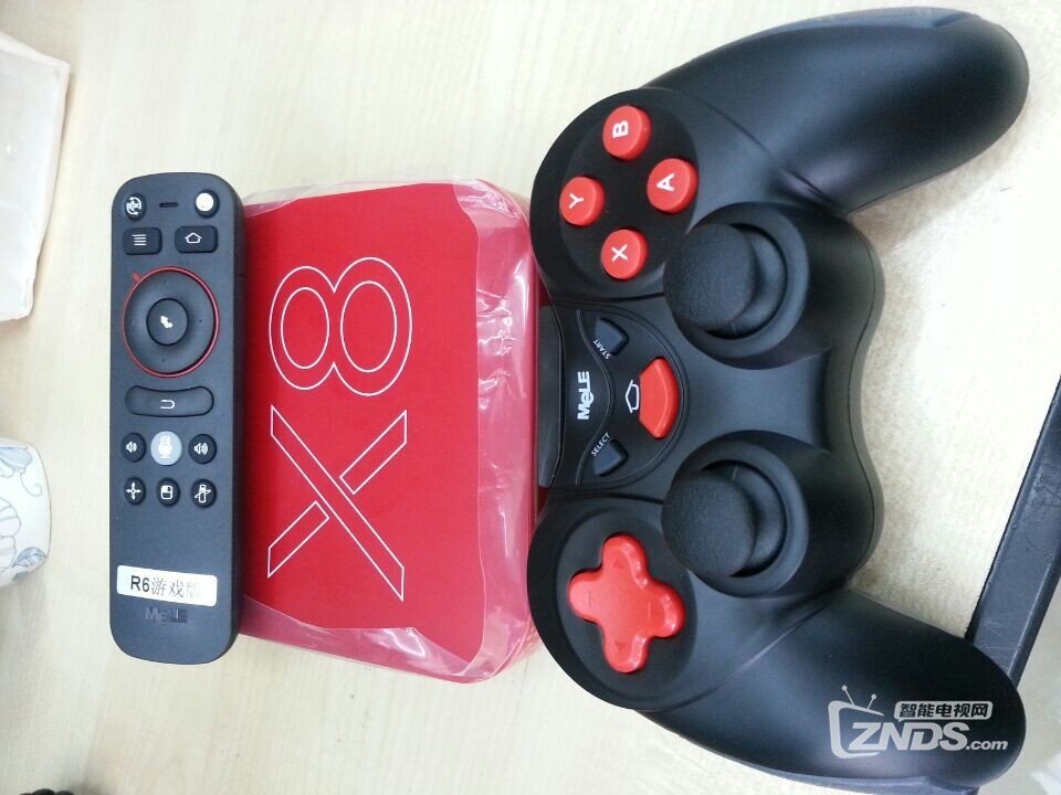 迈乐X8，游戏机王即将上市，支持双手柄