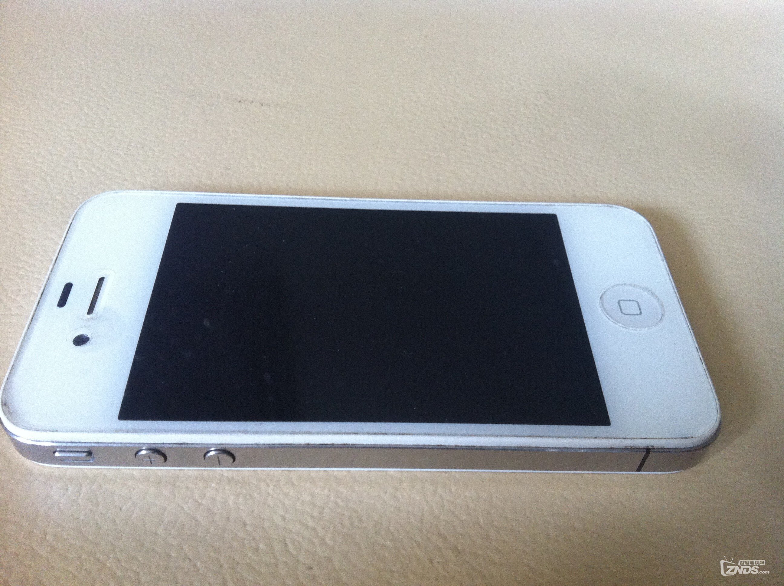 出三台 iphone4，价格实在。