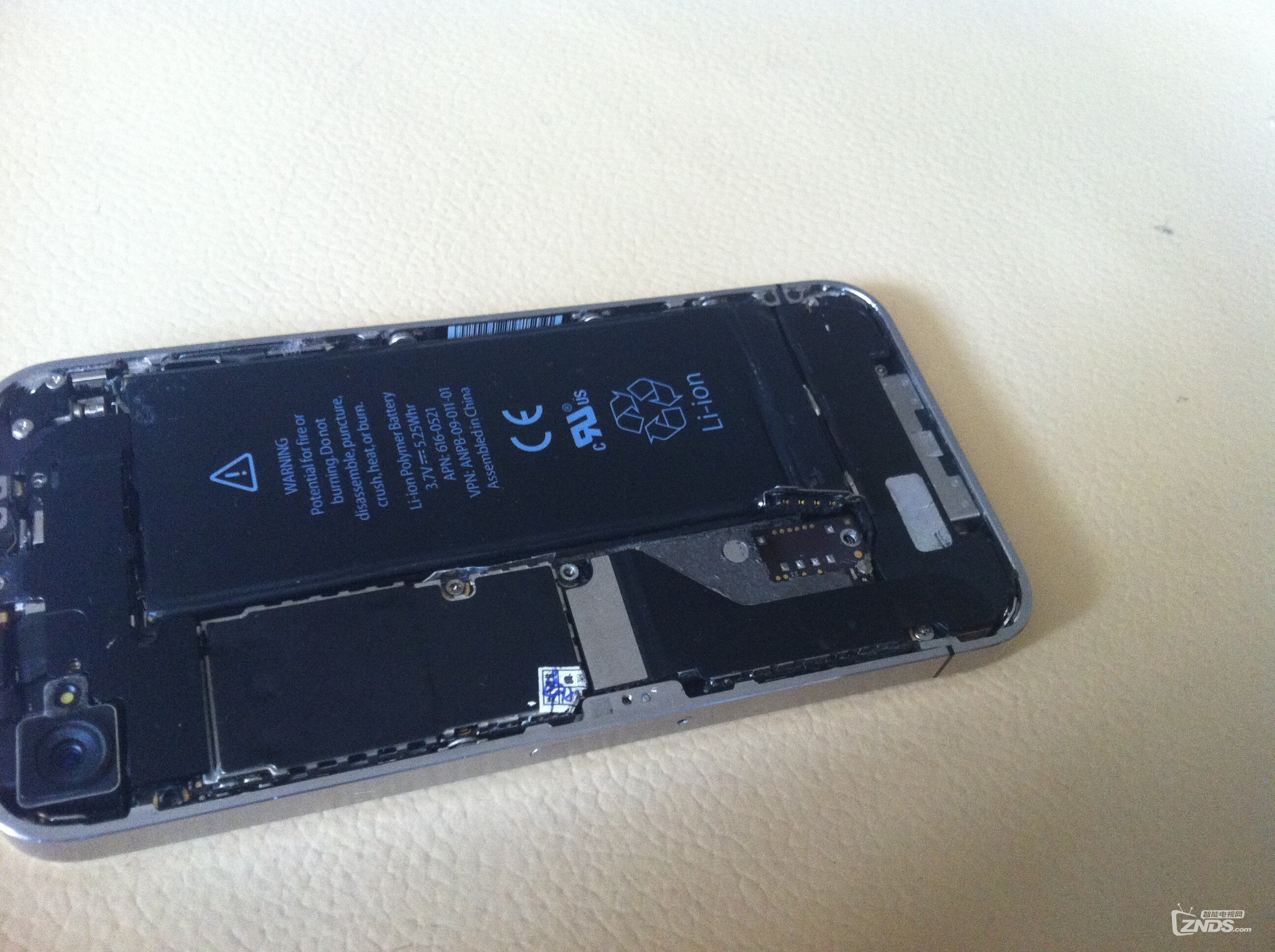出三台 iphone4，价格实在。