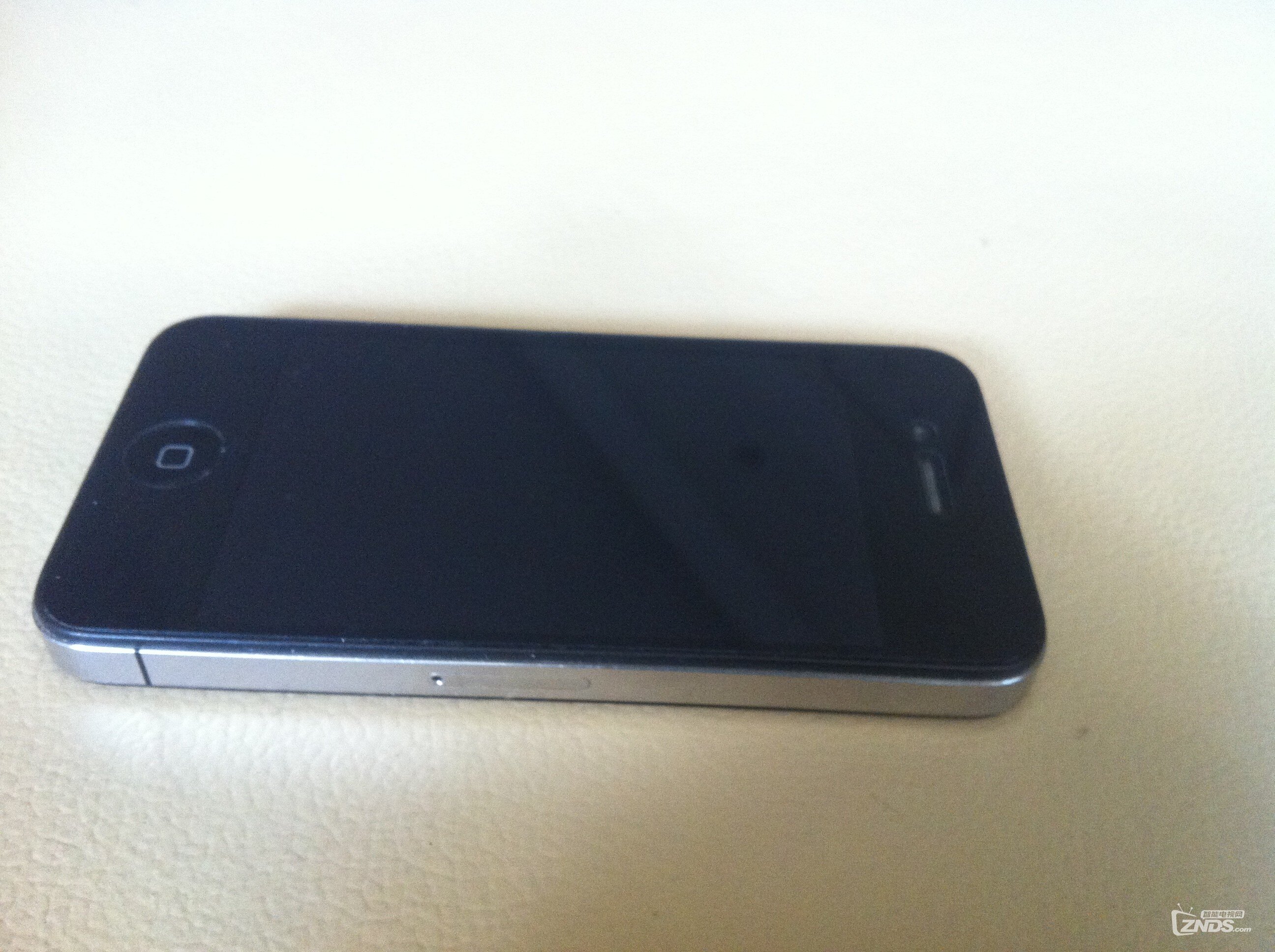 出三台 iphone4，价格实在。