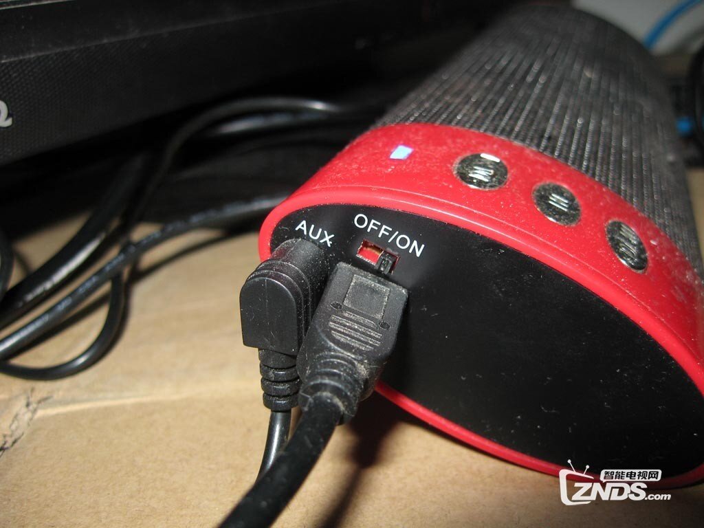 PPBOX 1S 用HDMI转DVI 完美实现 “盒子+显示器+音箱【看大片】