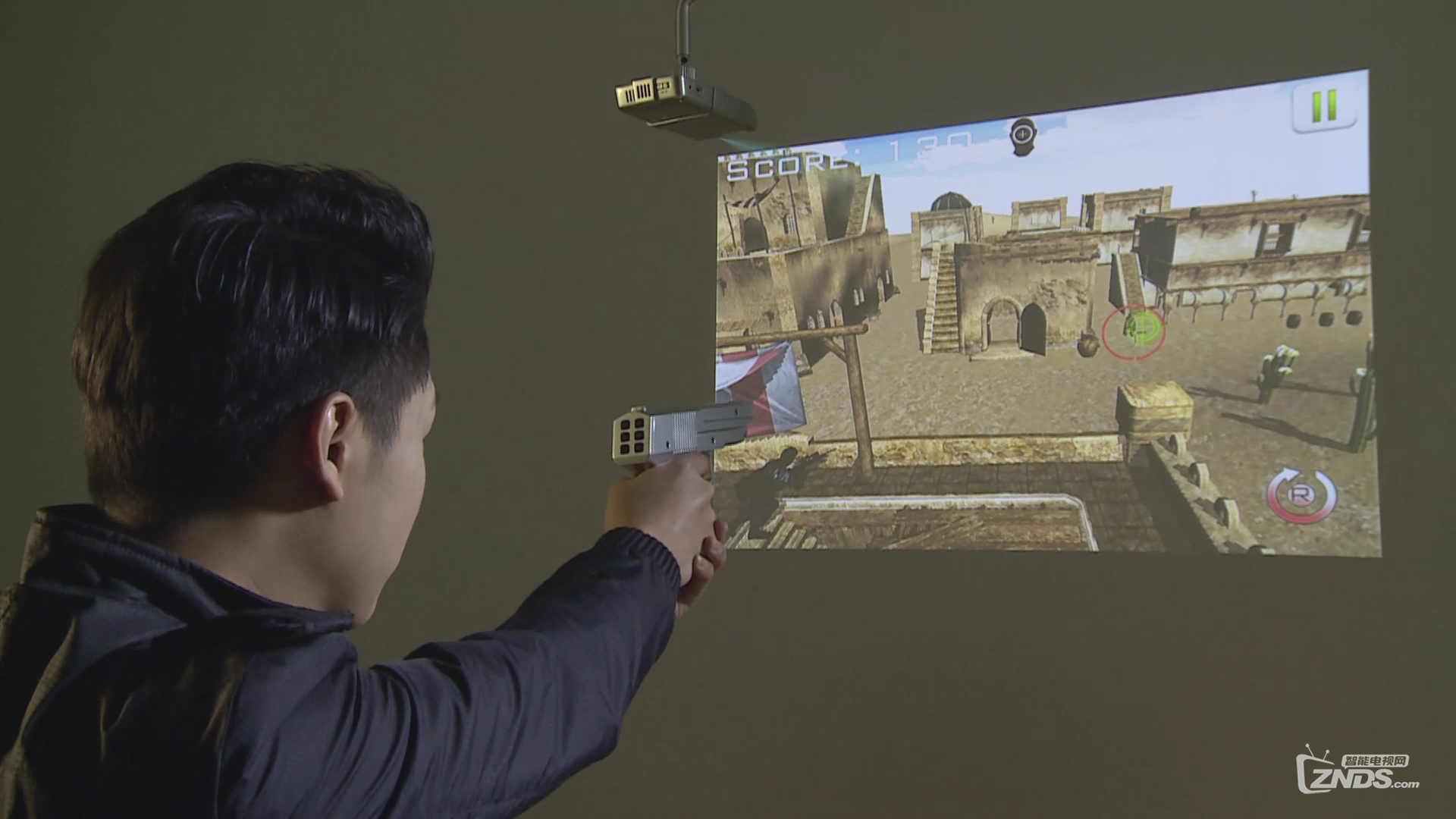 神画能投影新学期特别策划:搭建大屏宿舍影院_神画投影_znds