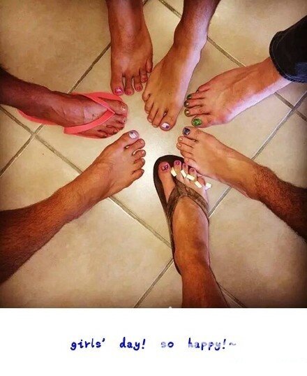 如果男人像女人那样发盆友圈，，，哎呀~~我的眼睛！！！