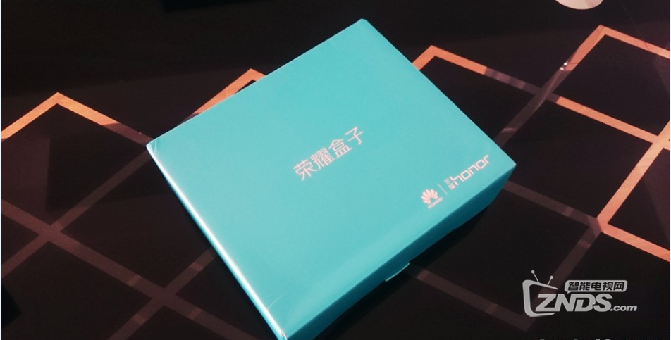 新老对比同门PK  华为M330 VS M321 对比测评！你会如何抉择？