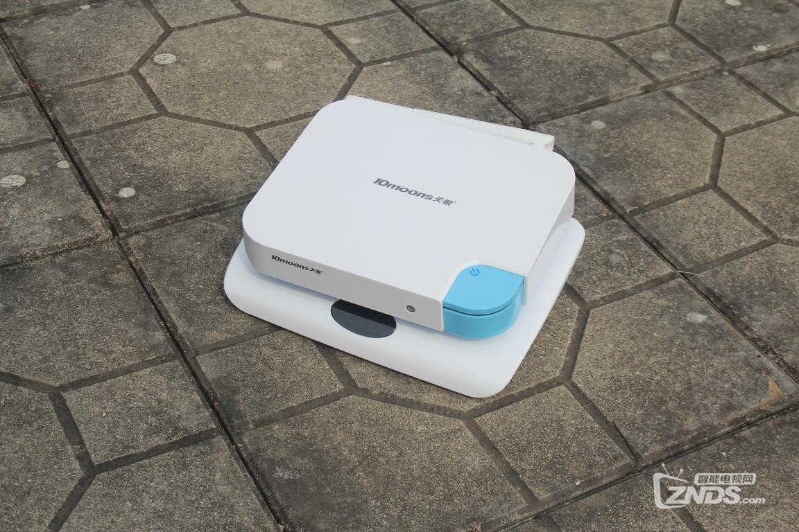 开箱赏析篇64位对飚32位瑞芯微3368全志h8新老八核大pk