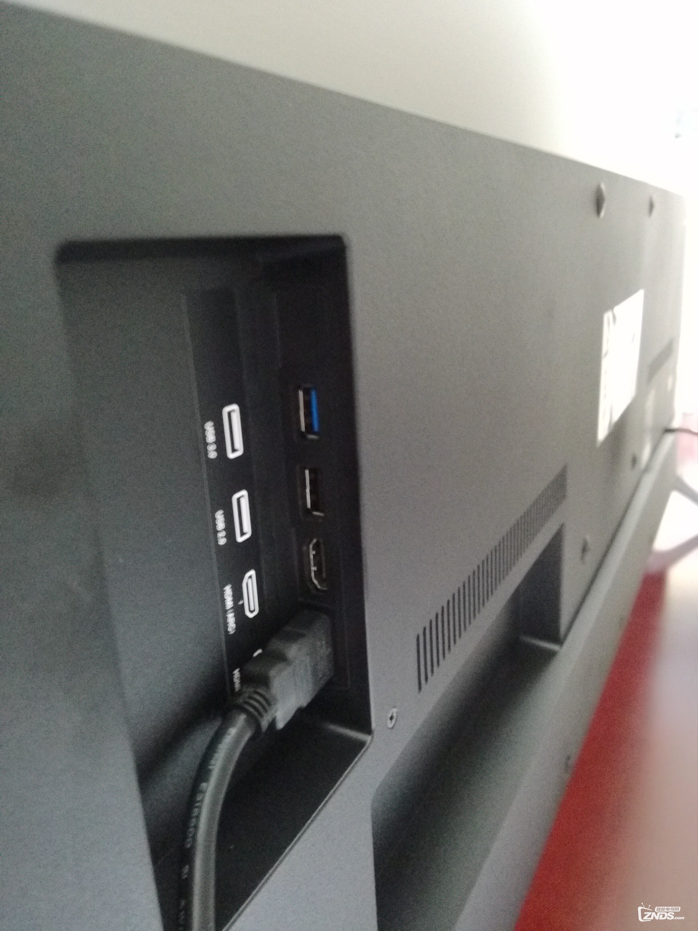 小米电视2s评测:内外兼修,高颜值的小米电视2s .