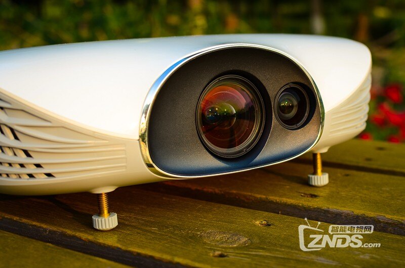 神画y1智能投影体验简评_神画投影_znds