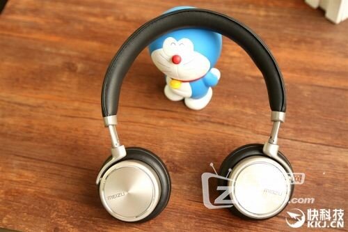 魅族头戴式耳机HD50 音质上乘、佩戴舒适颜值又高