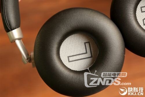 魅族头戴式耳机HD50 音质上乘、佩戴舒适颜值又高