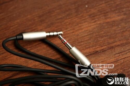魅族头戴式耳机HD50 音质上乘、佩戴舒适颜值又高