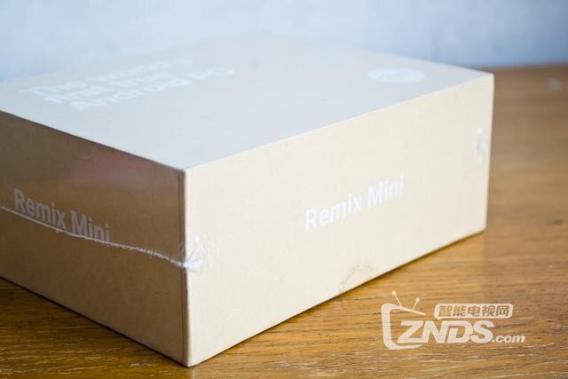 Remix Mini，能把pc系统换成安卓的盒子体验分享