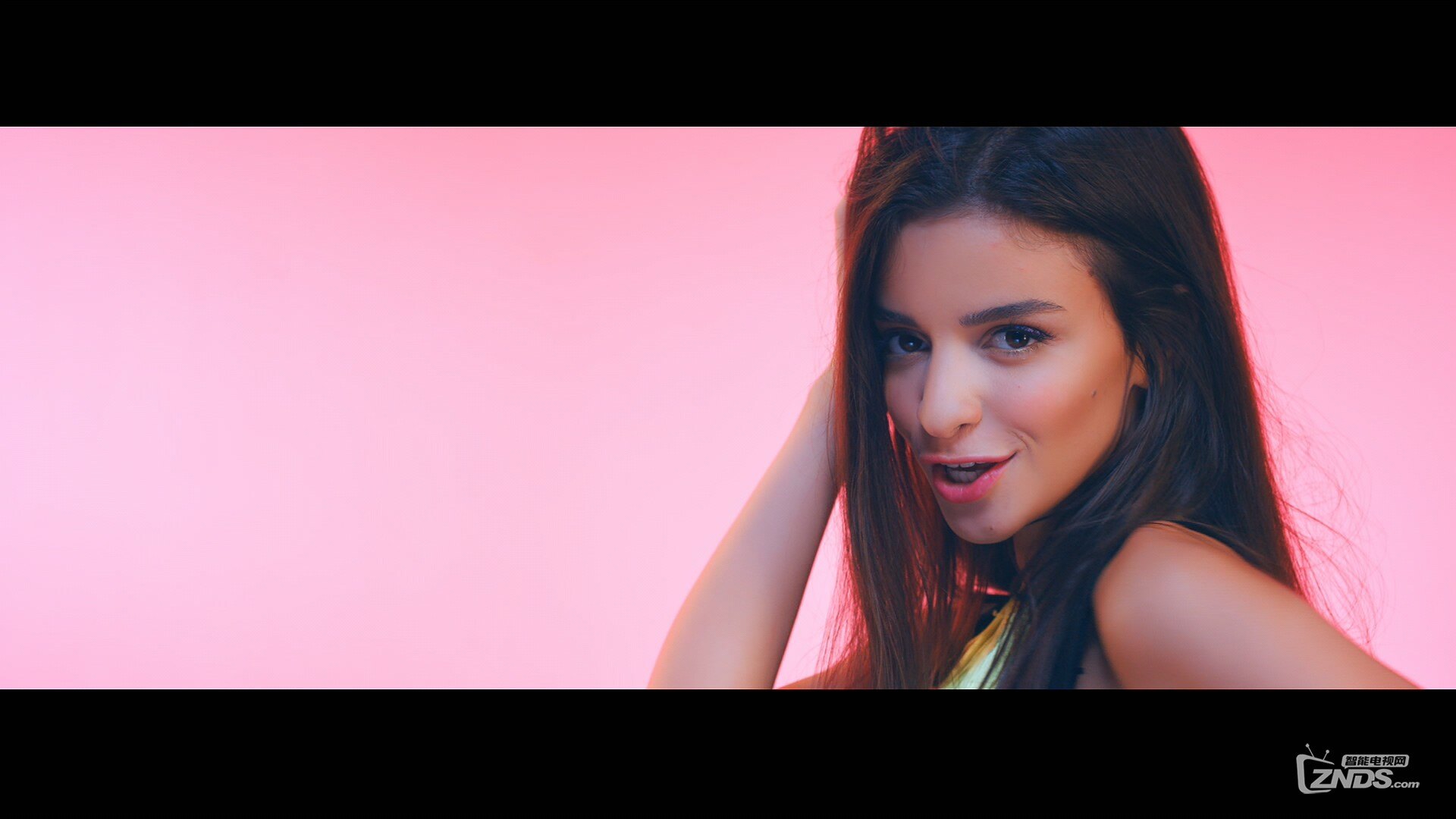 Selfie - В прошлом (LPCM-Master-1080p-ProRes-2015).mov_20160101_024212.781.jpg