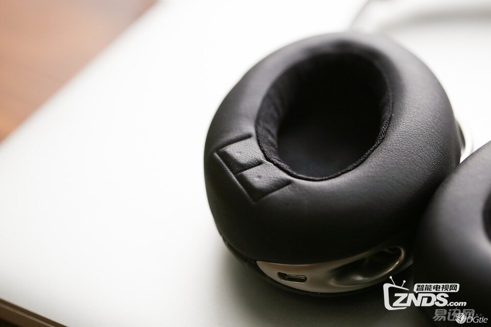 智能耳机有多智能？ Parrot Zik 3.0无线智能耳机评测