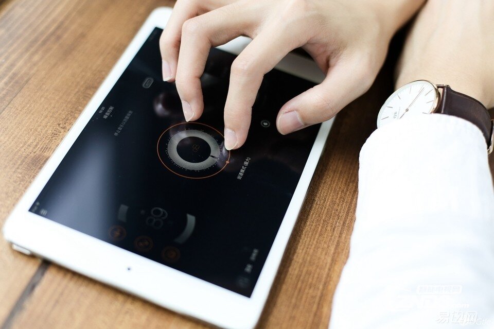 智能耳机有多智能？ Parrot Zik 3.0无线智能耳机评测