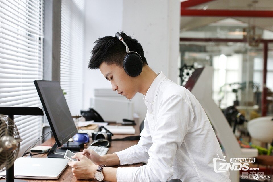 智能耳机有多智能？ Parrot Zik 3.0无线智能耳机评测