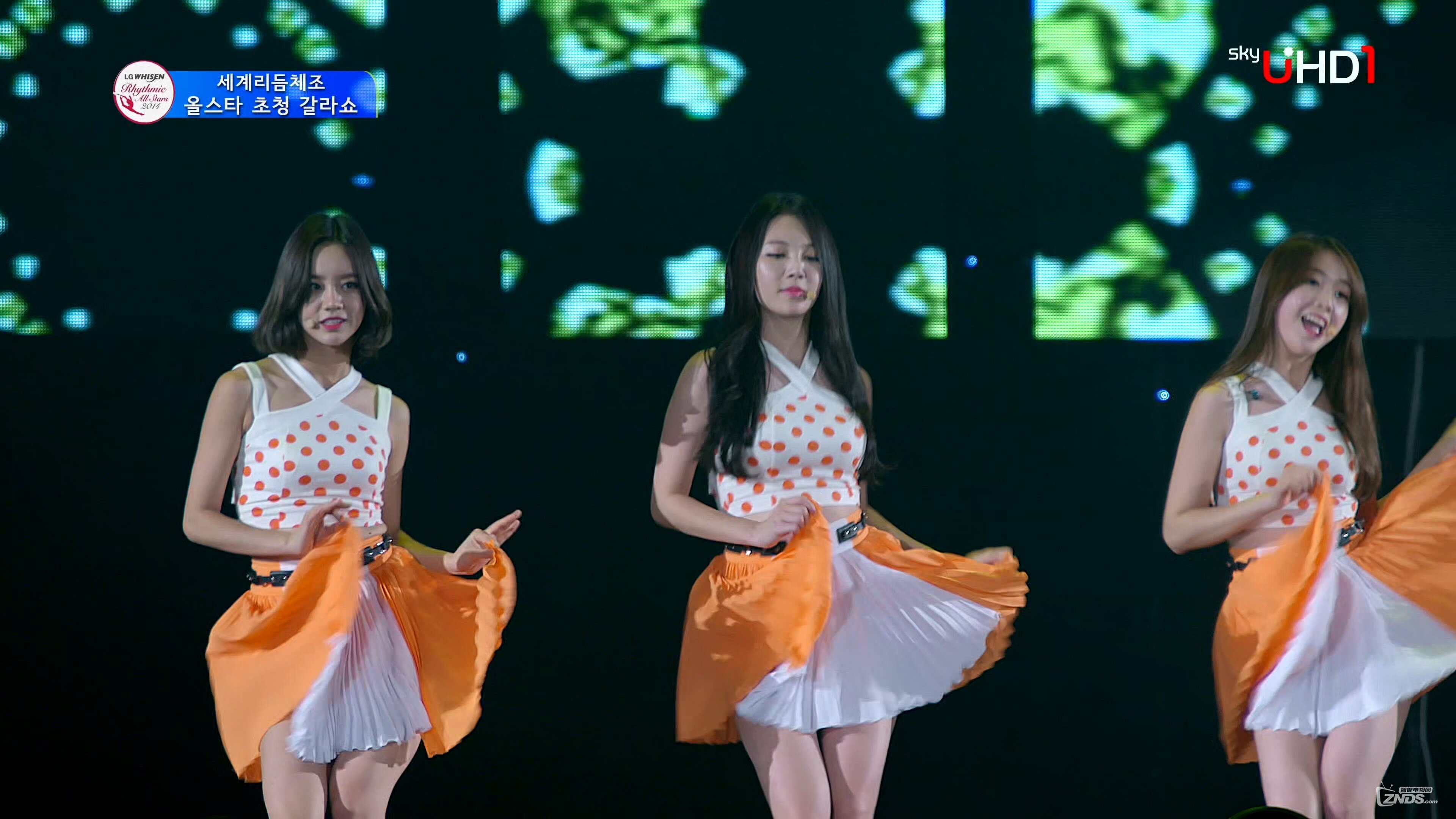 SkyUHD-Girl's Day - Expect Me   Darling (SkyUHD Rhythmic all stars 2014.10..jpg