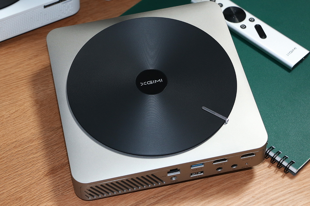 打造智能微投轻奢之风极米z4极光引领时尚潮流