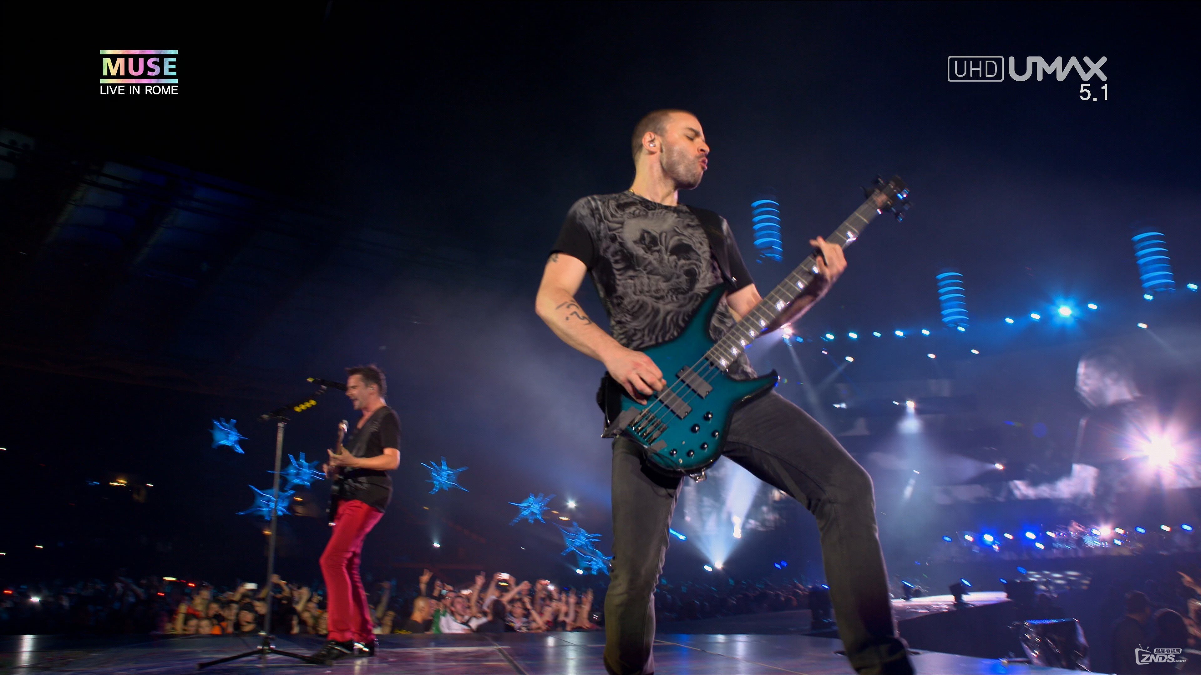 Muse.Live.At.Rome.Olympic.Stadium.2013.2160p.UHDTV.HEVC.mkv_20160312_235258.531.jpg