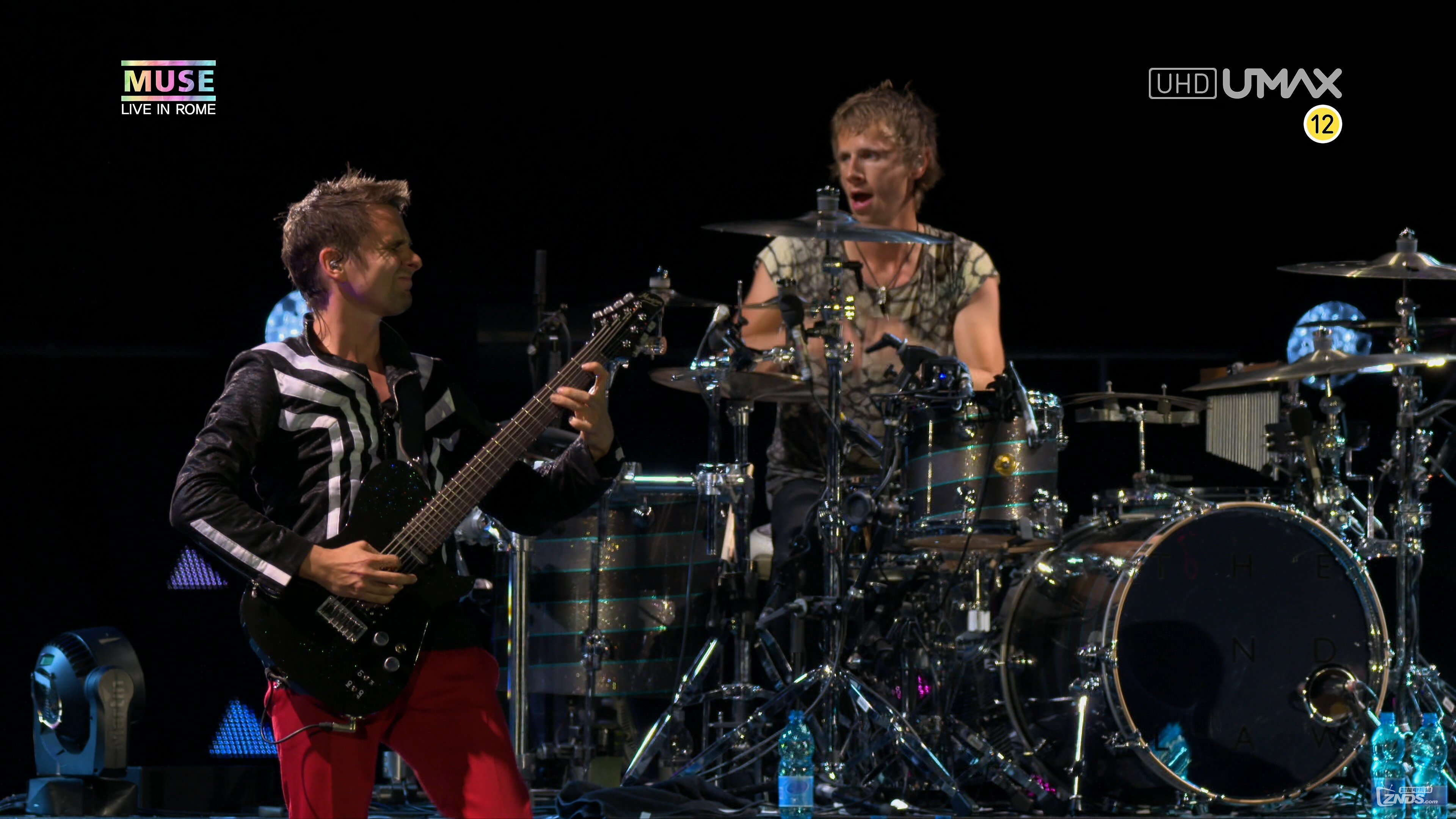 Muse.Live.At.Rome.Olympic.Stadium.2013.2160p.UHDTV.HEVC.mkv_20160313_000449.453.jpg