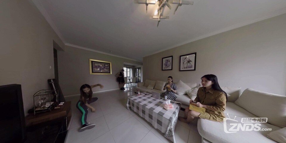 02.jpg
