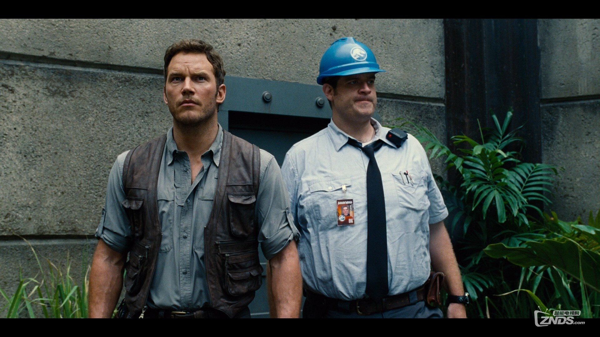 Jurassic.World.2015.1080p.BluRay.REMUX.AVC.DTS-HD.MA.7.1-RARBG.mkv_20160331_211612.250.jpg