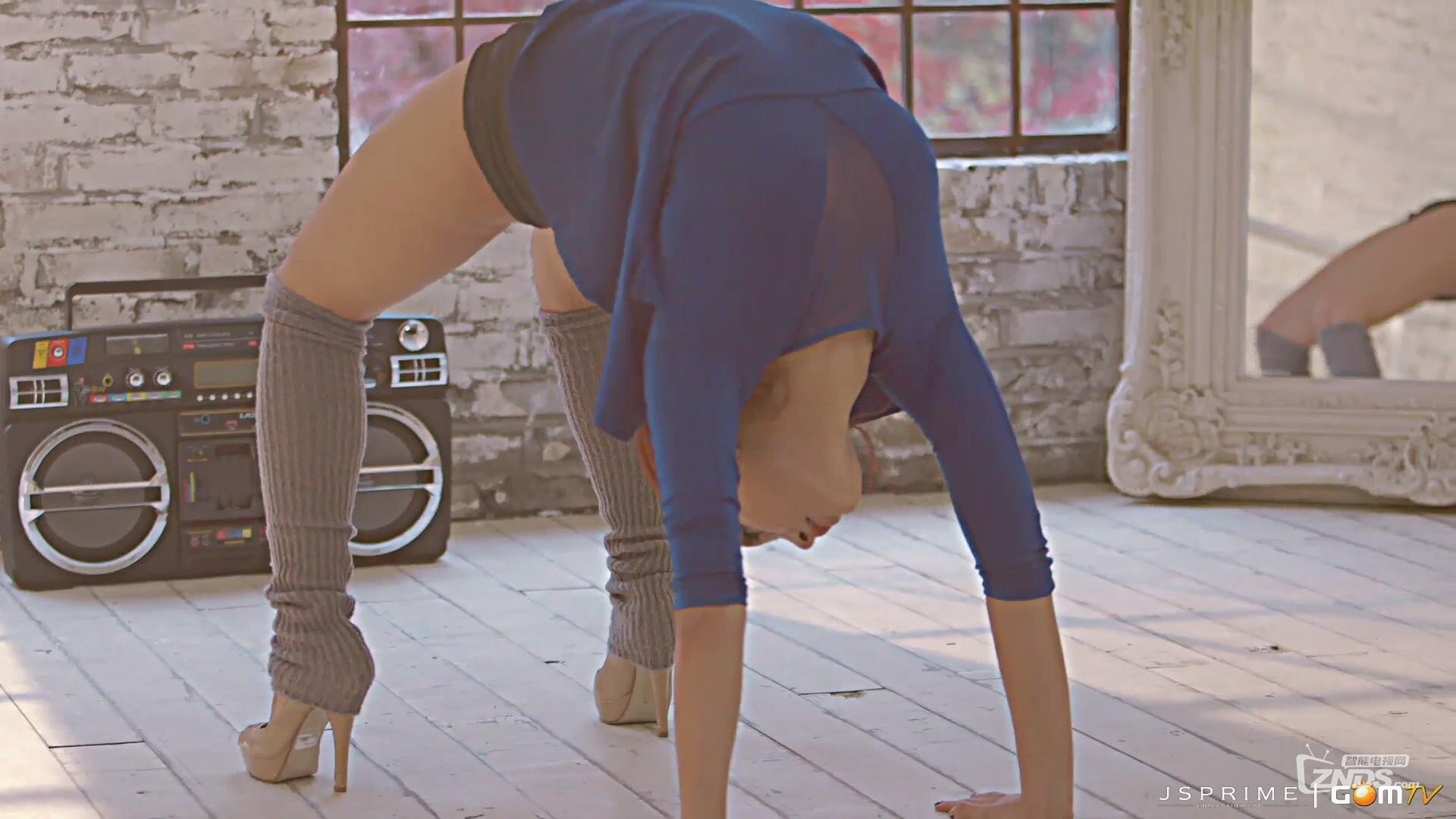 1080P 金素丽 Kim Sori Dual Life .MP4.avi_201658211959.JPG