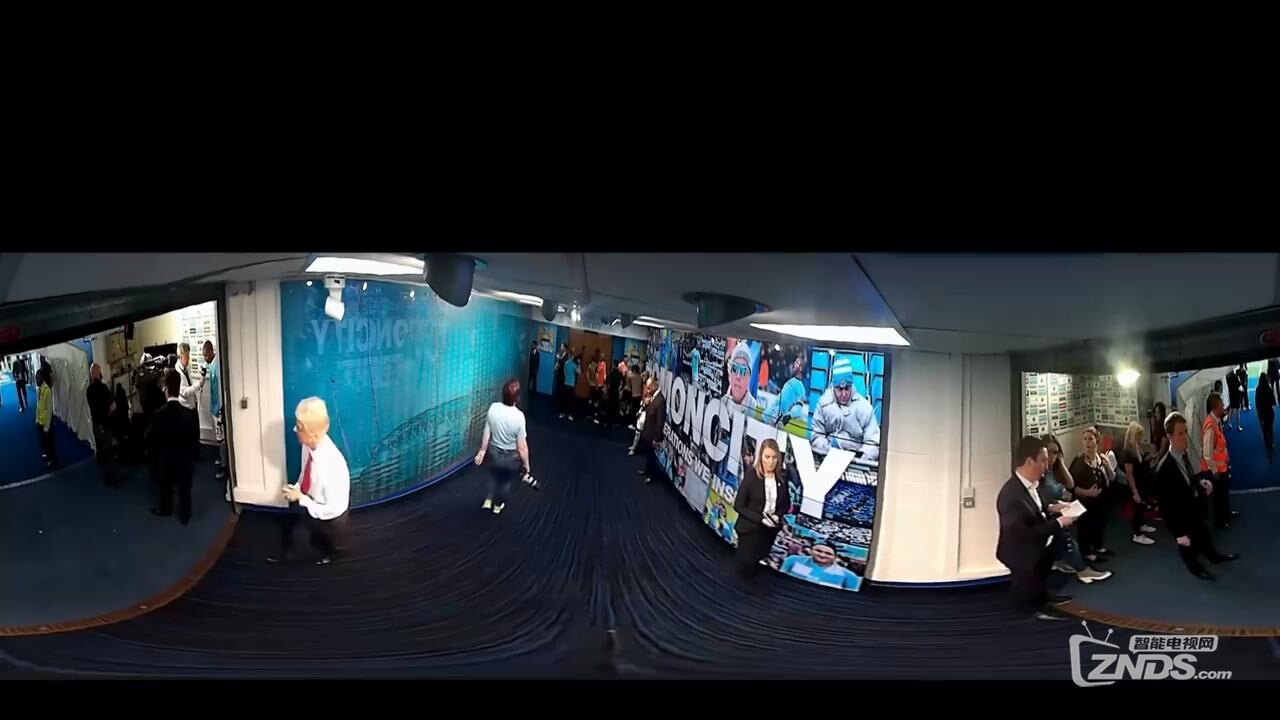 vr全景视频直击曼城球员通道另类体验犹如现场40mb