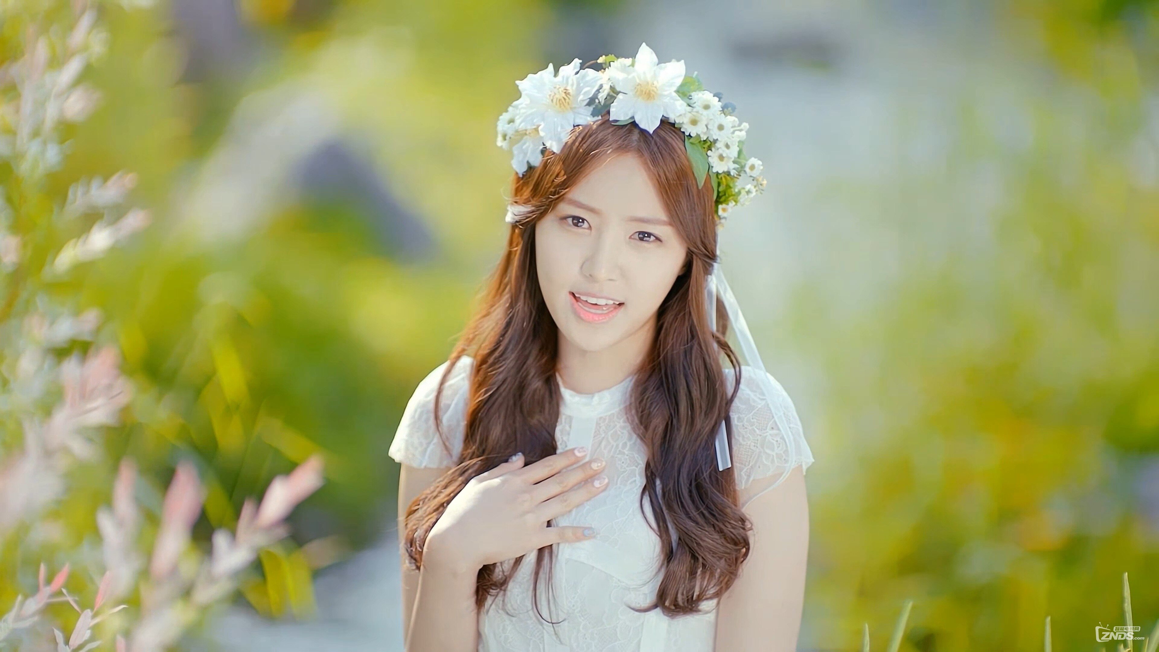 [MV] Apink - Secret Garden 2160p 60fps.mp4_20160606_100337.014.jpg