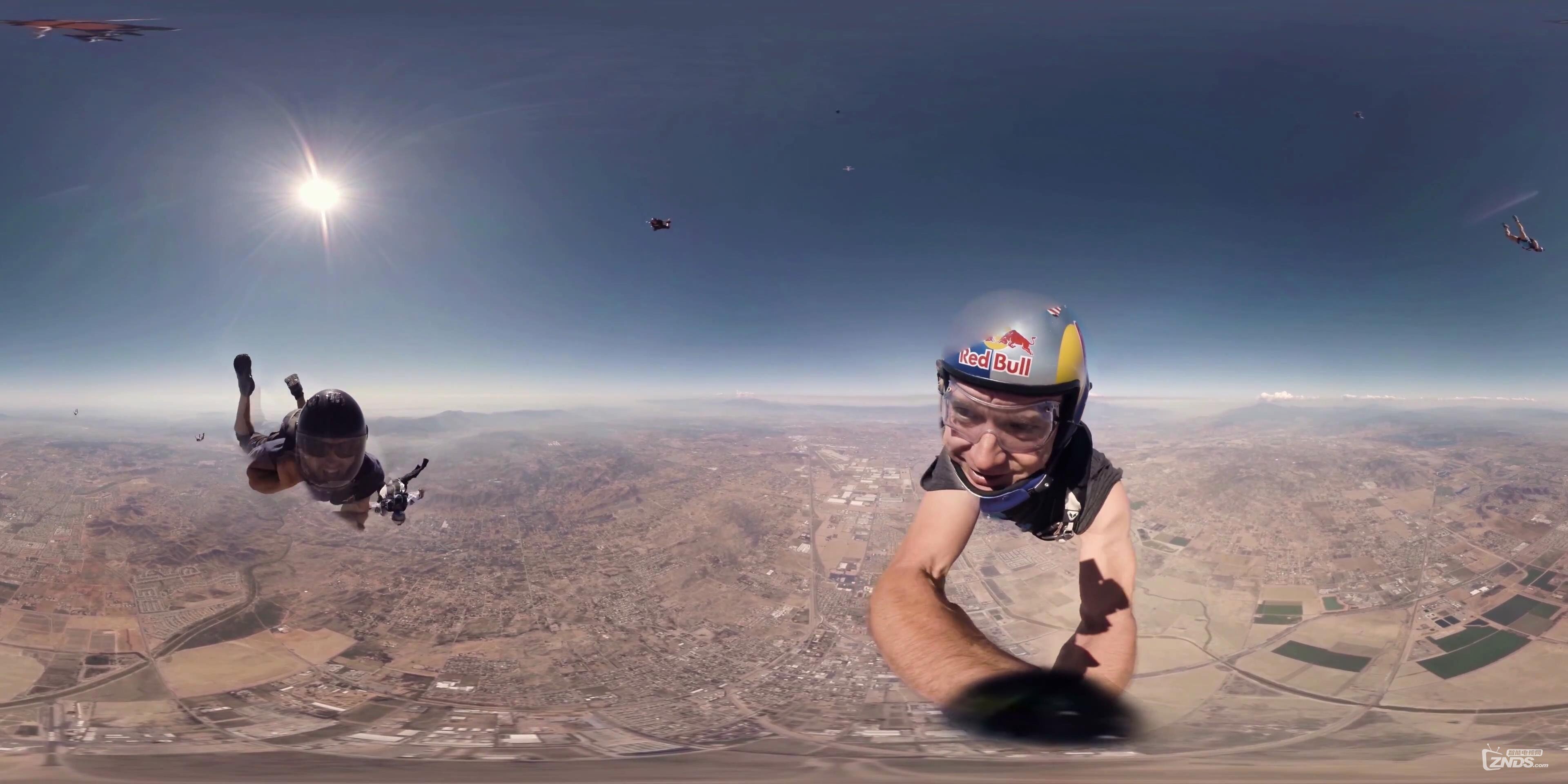 GoPro VR_ Skydiving with GoPro Bombsquad - A Virtual Reality Experience__2016070.jpg