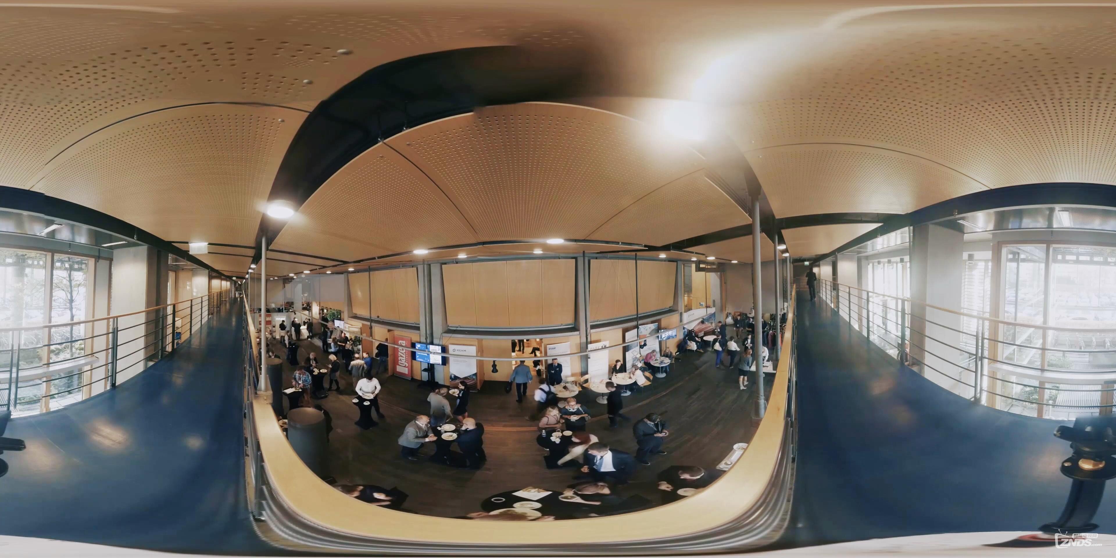 【360度VR全景视频】iLab 2015创新实验室