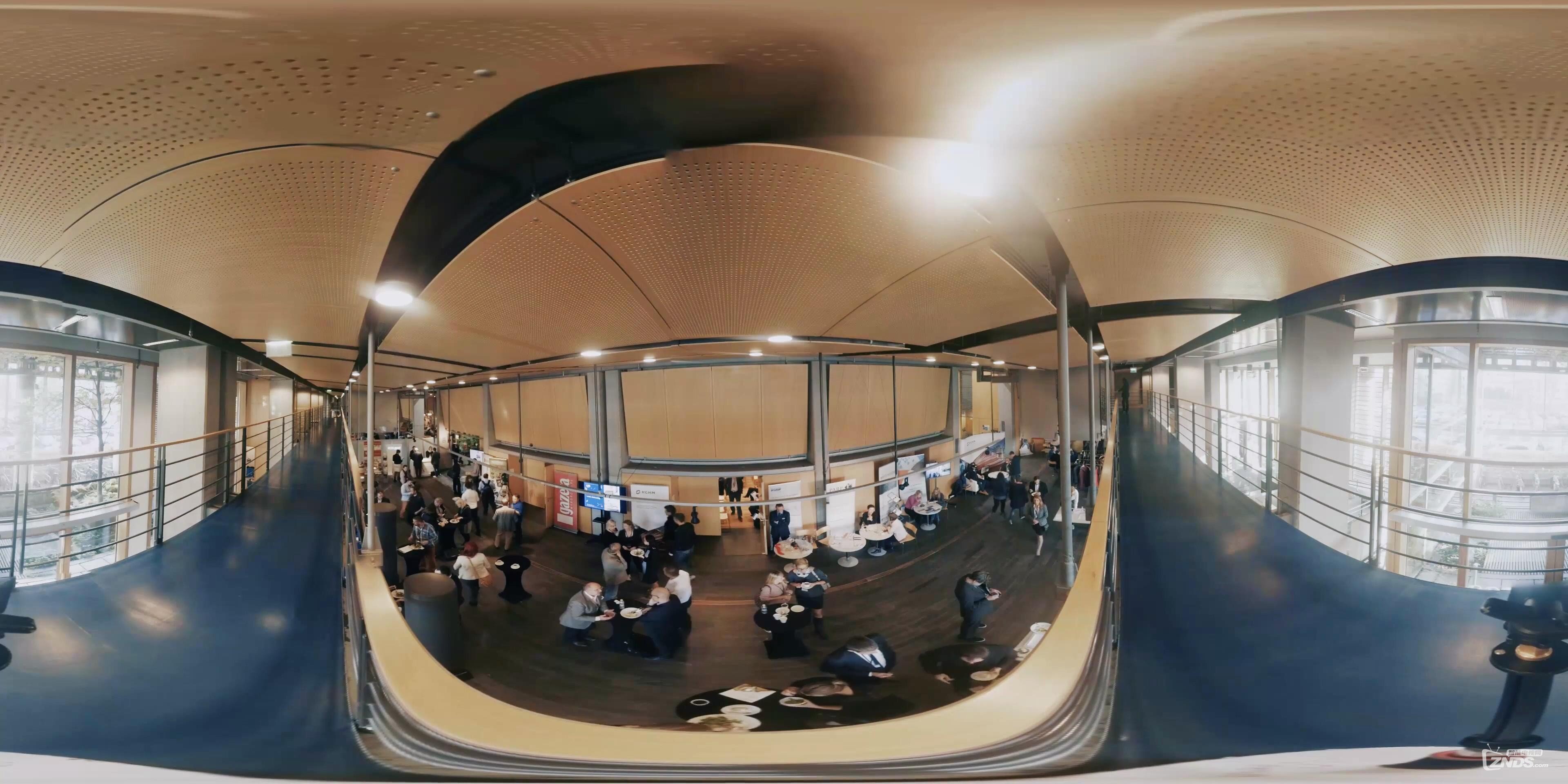 【360度VR全景视频】iLab 2015创新实验室