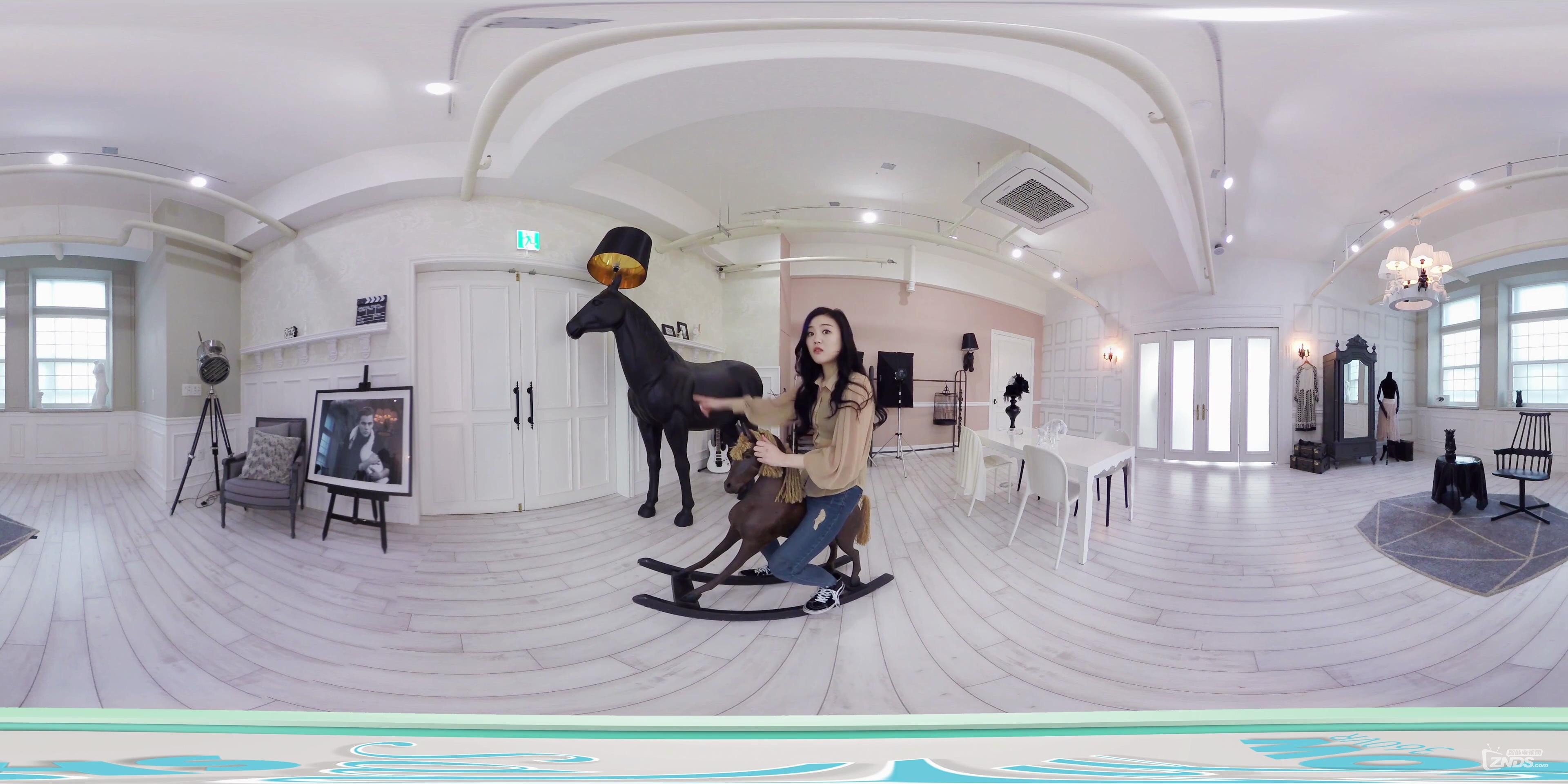 【360度VR全景视频】莎莉秀EP2：我们是语言