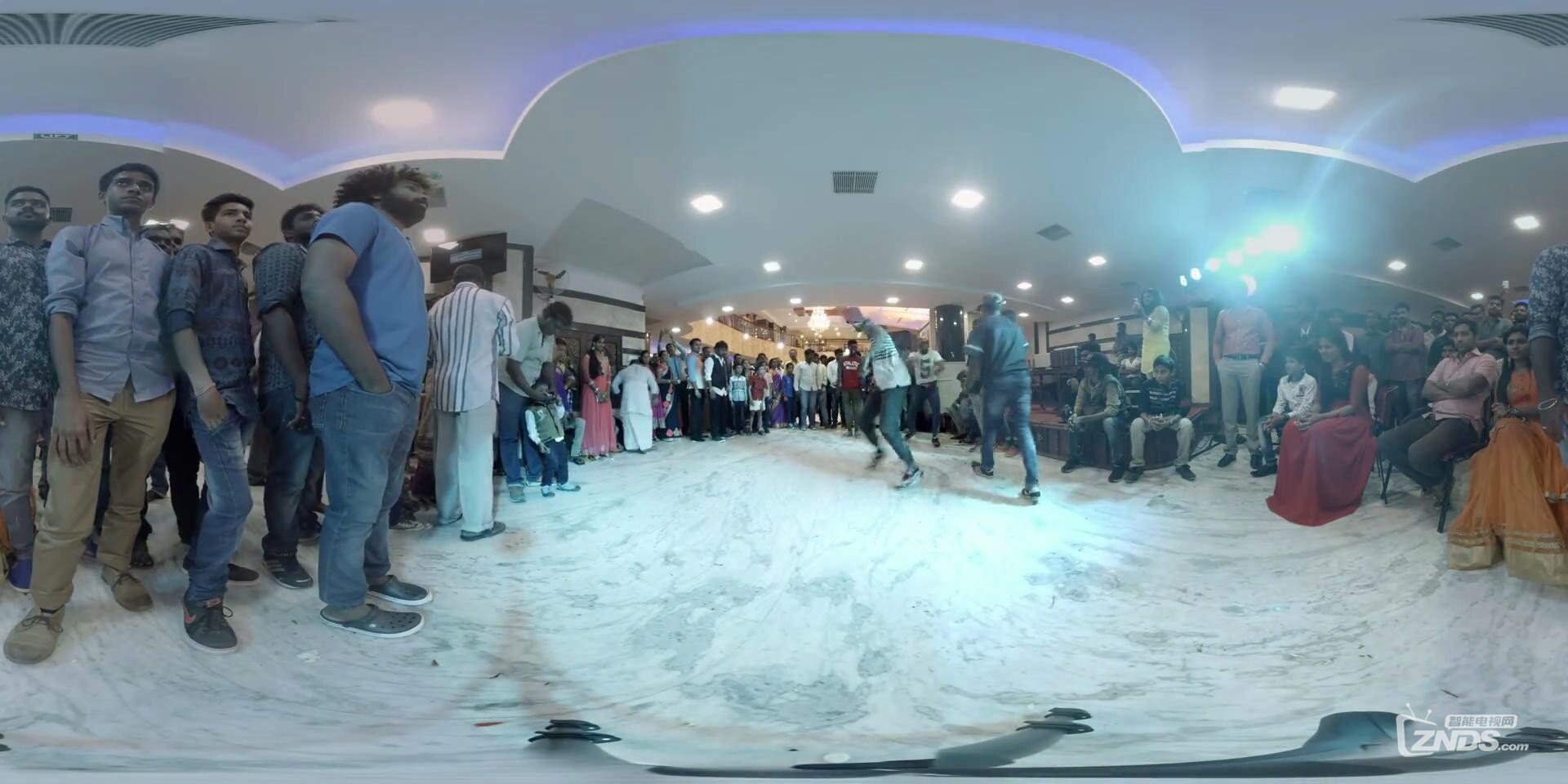 【360度VR全景视频】阿三神技：婚礼上的舞蹈