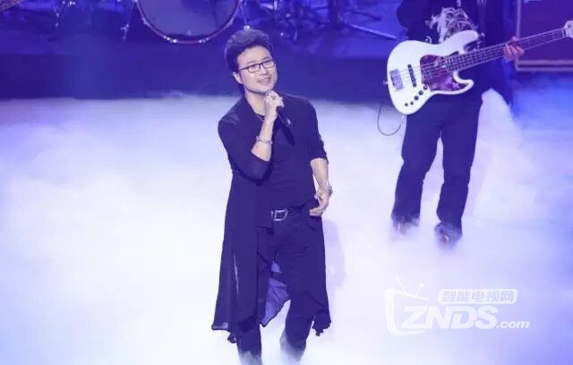 有奖活动！《中国新歌声》今晚首播 四导师激情唱响新歌声