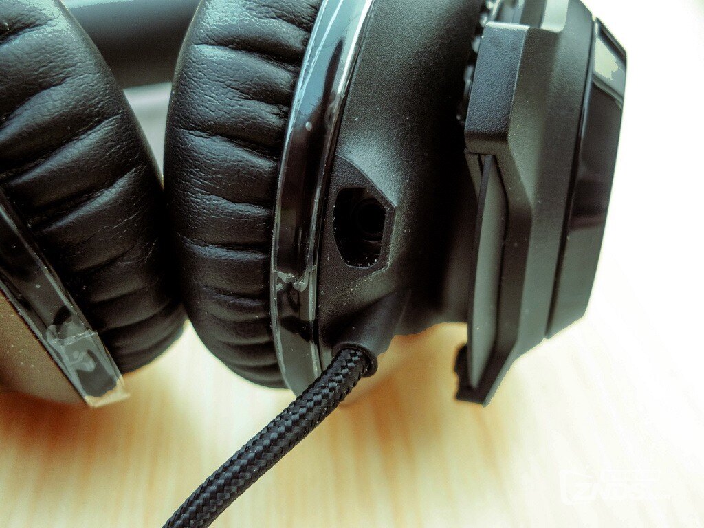 了它游戏才精彩-金士顿HyperX黑鹰专业电竞耳