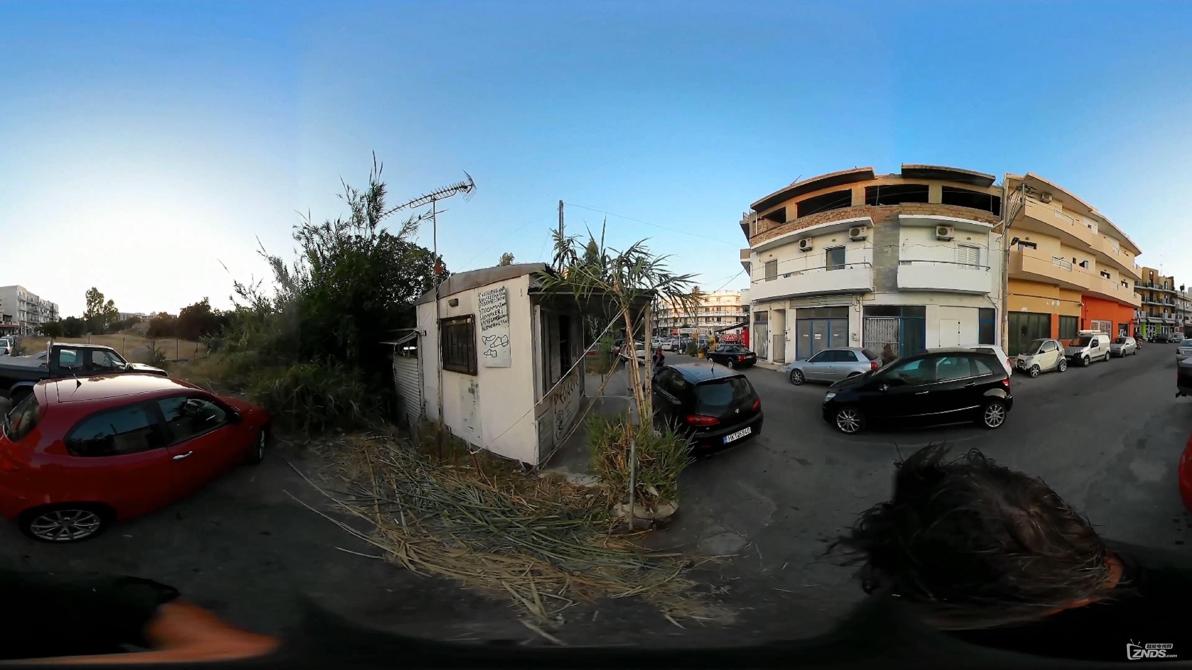 360 video The little shoemaker house__20160724171737.JPG