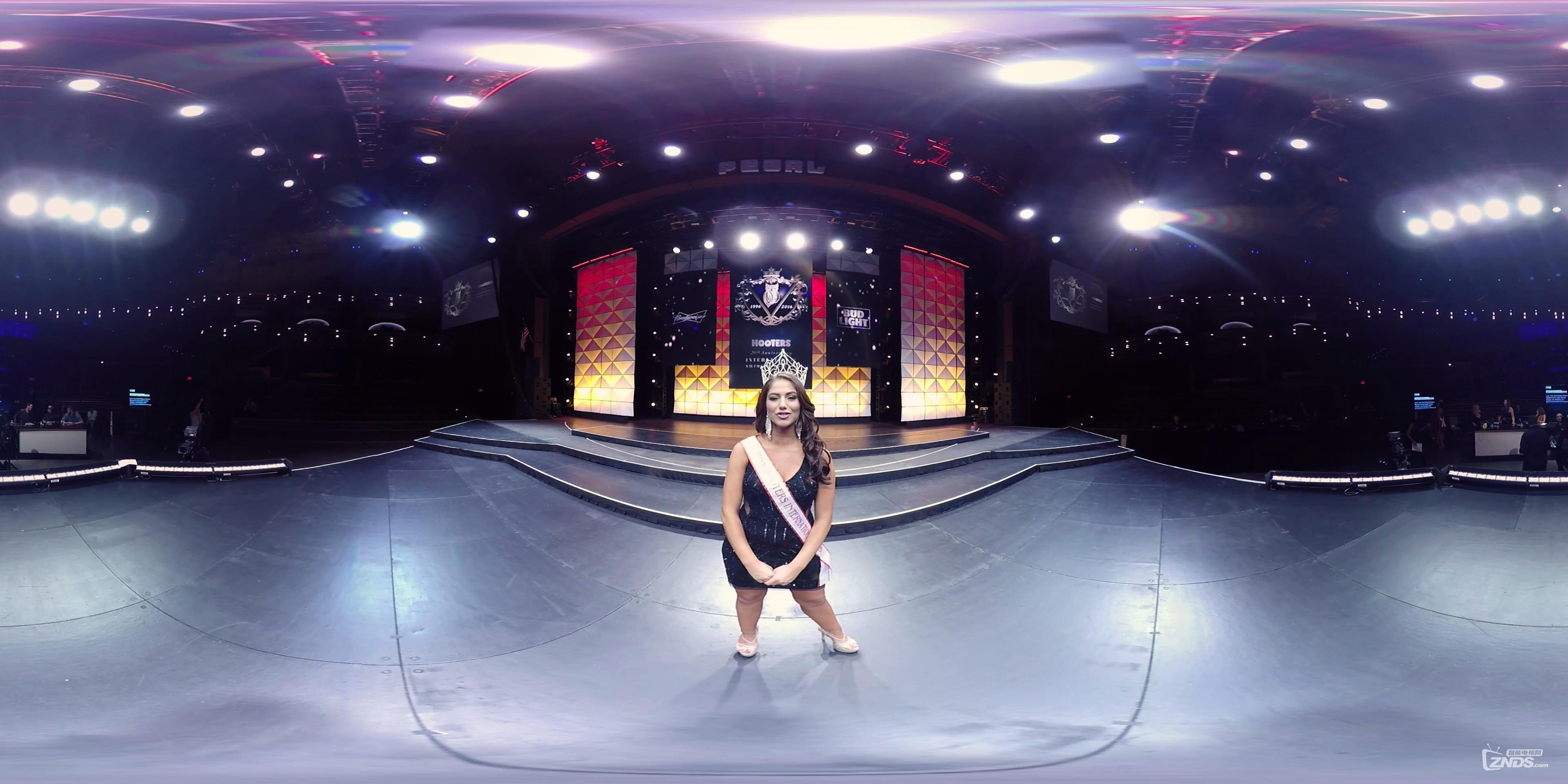 2016 Hooters International Bikini Pageant - 360-Degree Video.mp4_2016731112511.JPG
